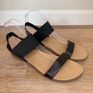 Steve Madden Size 9.5 Darnell Black Sandals